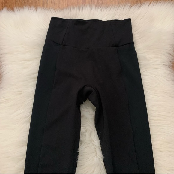 HoneyLove Black Leggings - Picture 4 of 8